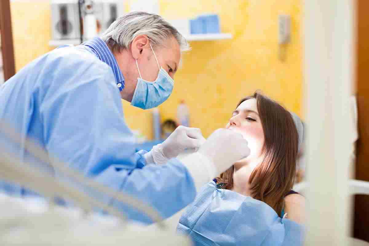 The Role Of A Dental Clinic In Protecting Your Smile